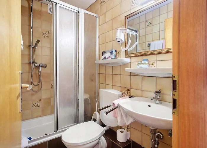 Baeren - Drei Sterne 3*